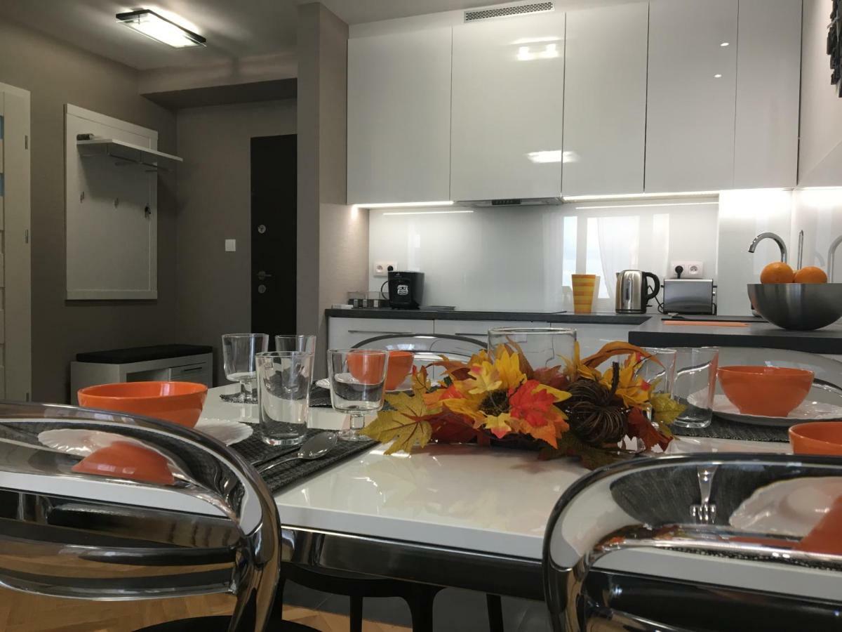Апартаменты Apartament Emilia Варшава Экстерьер фото