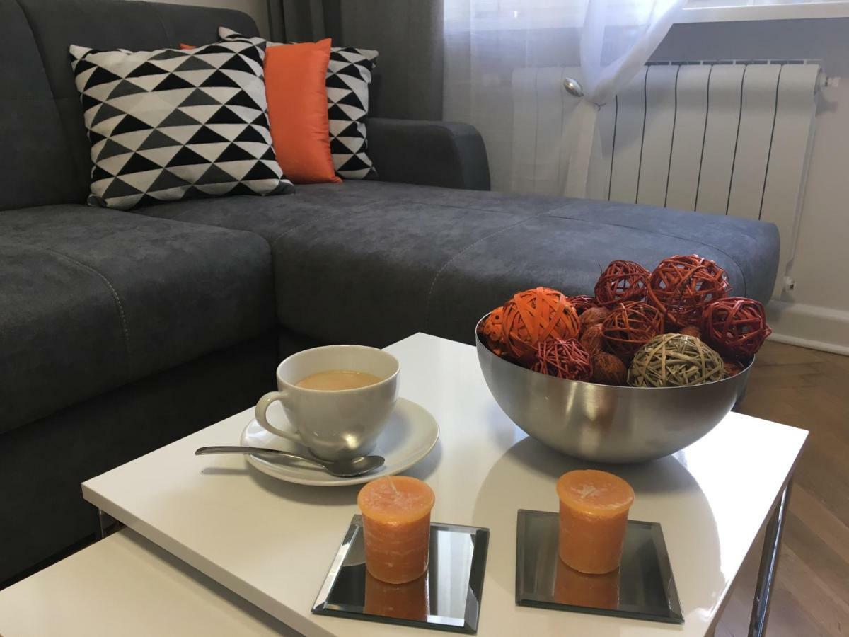 Апартаменты Apartament Emilia Варшава Экстерьер фото